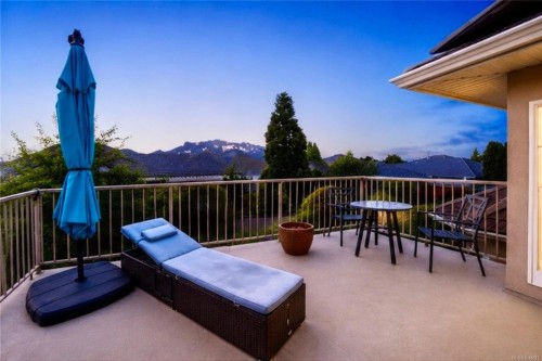 1096 Aery View Way, Parksville, BC 