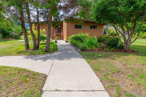 8935 Faber Rd, Port Alberni, BC 