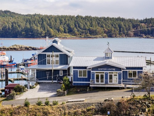 125 Hilltop Cres, Sooke, BC 