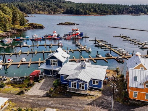125 Hilltop Cres, Sooke, BC 