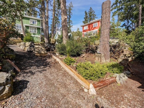 125 Hilltop Cres, Sooke, BC 