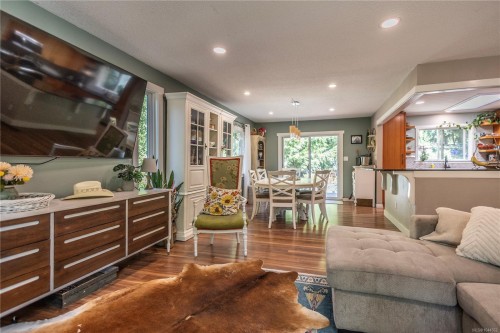 1841 Radway Rd, Shawnigan Lake, BC 
