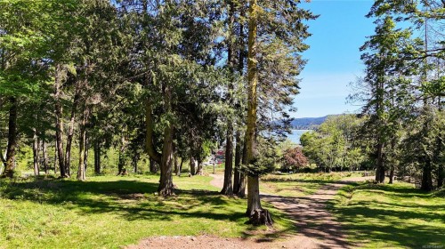 265 Lower Ganges Rd, Salt Spring, BC 
