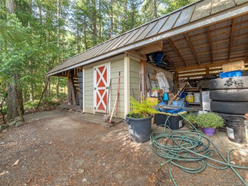 8485 Lisa Lane, Lantzville, BC 