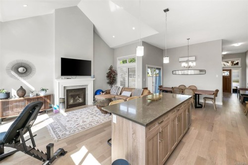 2423 Echo Valley Dr, Langford, BC 