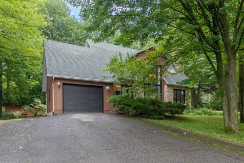 Front of Structure - 621 Rue Des Hirondelles, Granby, QC - Outdoor