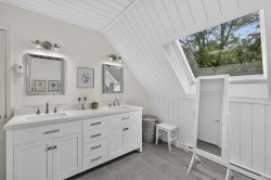 Master Bathroom - 
