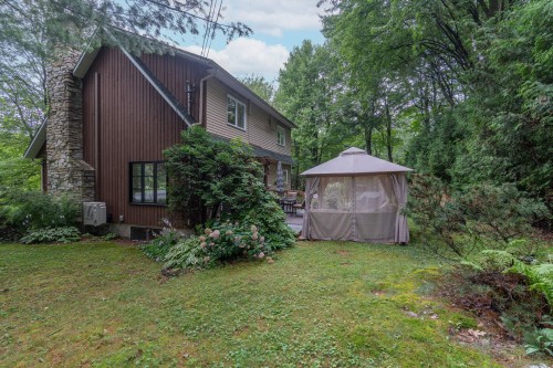 Courtyard - 621 Rue Des Hirondelles, Granby, QC - Outdoor