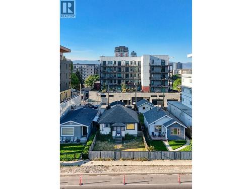 623 Clement Avenue, Kelowna, BC - Outdoor