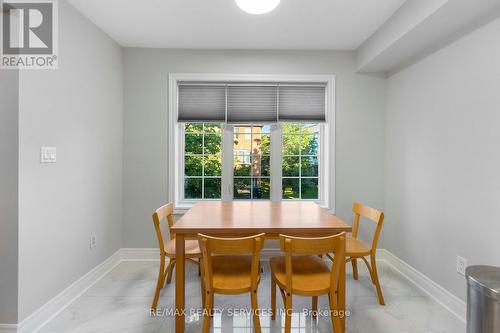 69 - 80 Acorn Place, Mississauga, ON - Indoor Photo Showing Dining Room