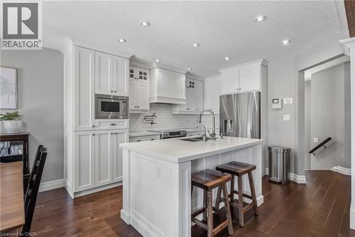 936 Dunblane Court, Kitchener, ON - Indoor Photo Showing Kitchen With Double Sink With Upgraded Kitchen