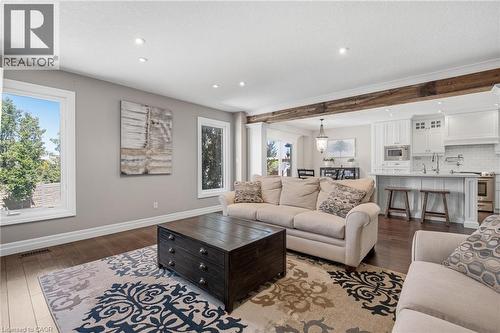 936 Dunblane Court, Kitchener, ON - Indoor Photo Showing Living Room