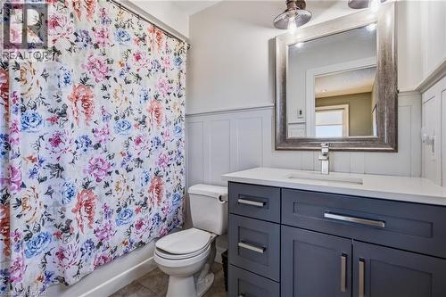 936 Dunblane Court, Kitchener, ON - Indoor Photo Showing Bathroom