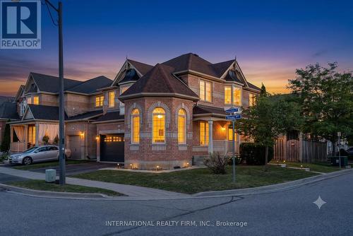 720 Stagg Gardens, Milton, ON - Outdoor