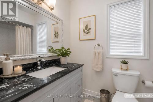 521 Glen Park Avenue, Toronto, ON - Indoor Photo Showing Bathroom