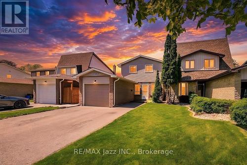 1324 Astra Court, Oshawa (Eastdale), ON - Outdoor