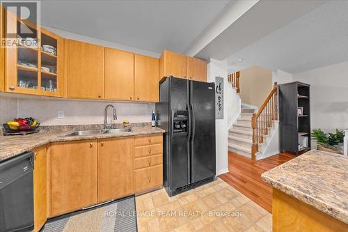 115 Fairlop Way, Ottawa, ON - Indoor Photo Showing Kitchen With Double Sink