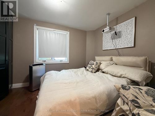 MAIN - 429 OSSINGTON AVENUE , Toronto, Ontario M6J 3A6 4