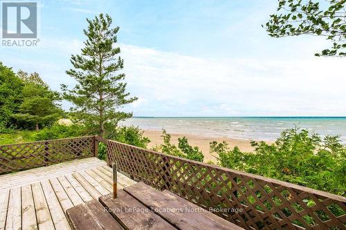 1864 Shore Lane, Wasaga Beach, ON 