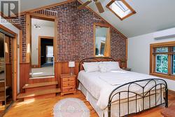 Primary Bedroom - 