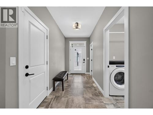 1791 10 Street Sw Unit# 27, Salmon Arm, BC - Indoor Photo Showing Laundry Room