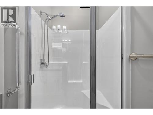1791 10 Street Sw Unit# 27, Salmon Arm, BC - Indoor Photo Showing Bathroom