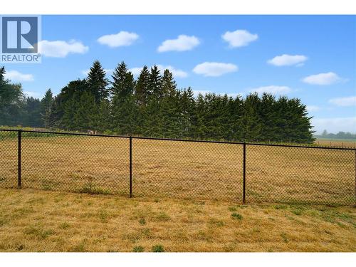1791 10 Street Sw Unit# 27, Salmon Arm, BC - Outdoor