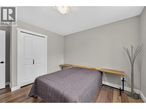 1791 10 Street Sw Unit# 27, Salmon Arm, BC - Indoor Photo Showing Bedroom