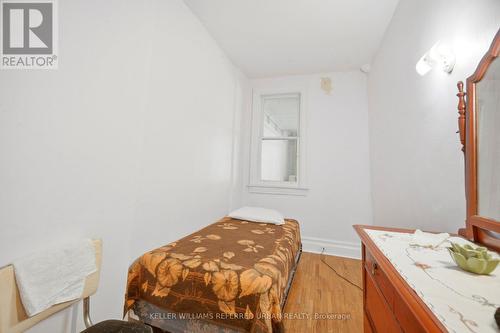 126 Close Avenue, Toronto, ON - Indoor Photo Showing Bedroom