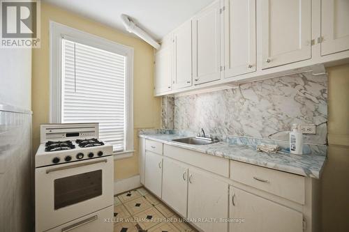 126 Close Avenue, Toronto, ON - Indoor Photo Showing Kitchen