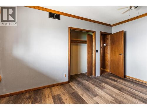 5876 Victoria Street, Peachland, BC - Indoor Photo Showing Other Room