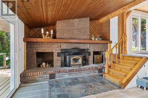 1345 Sinclair Trail Kawagama Lake Trail, Algonquin Highlands (Sherborne), ON - Indoor Photo Showing Living Room With Fireplace
