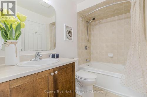 9 - 276 Keltie Private, Ottawa, ON - Indoor Photo Showing Bathroom