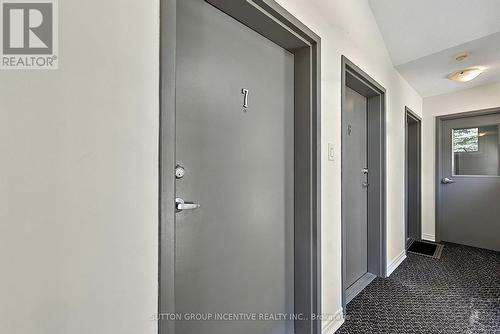 7 - 139 Sydenham Wells, Barrie, ON - Indoor Photo Showing Other Room