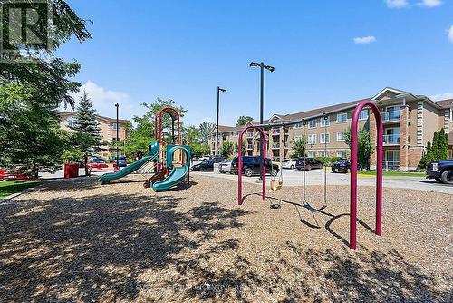 7 - 139 Sydenham Wells, Barrie, ON - Outdoor
