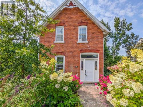 212 JAMES STREET  Bracebridge, ON P1L 2B8