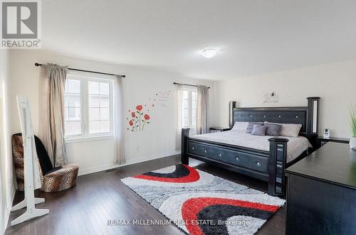 8 Zelda Road, Brampton, ON - Indoor Photo Showing Bedroom