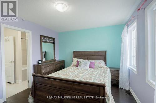 8 Zelda Road, Brampton, ON - Indoor Photo Showing Bedroom