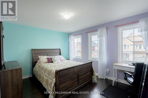 8 Zelda Road, Brampton, ON - Indoor Photo Showing Bedroom