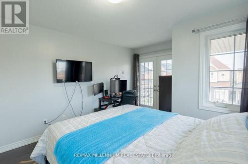 8 Zelda Road, Brampton, ON - Indoor Photo Showing Bedroom