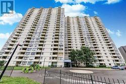 408 - 320 DIXON ROAD Toronto, ON M9R 1S8