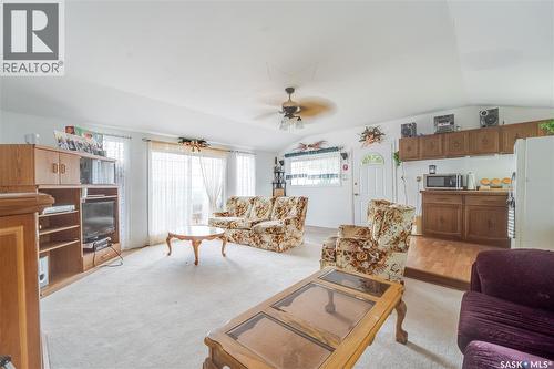 547 Douglas Drive, Buffalo Pound Lake, SK - Indoor Photo Showing Living Room