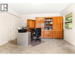 Spare Room main, here as office, large closet - 