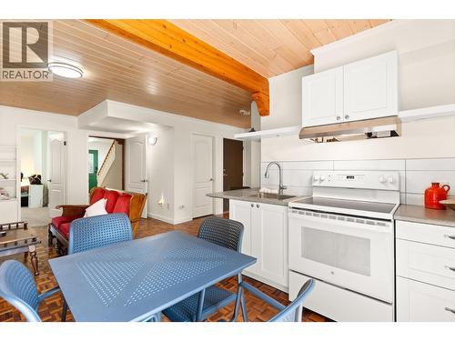 Lower level / can be a fully functional separate suite - 1587 Pratico Road, Revelstoke, BC - Indoor Photo Showing Kitchen