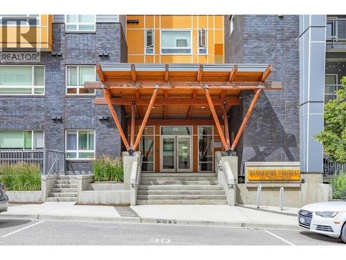 Welcome to Unit 200 - 722 Valley Road! - 722 Valley Road Unit# 200, Kelowna, BC - Outdoor With Facade