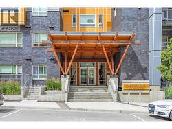 722 Valley Road Unit# 200 Kelowna, BC V1V 2E6