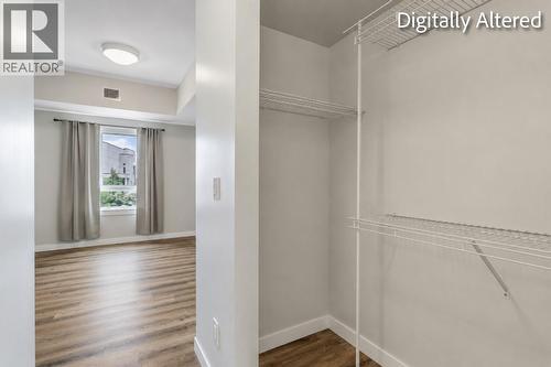 722 Valley Road Unit# 200, Kelowna, BC - Indoor Photo Showing Other Room