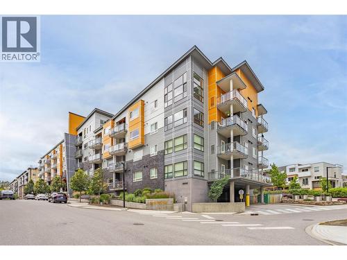 722 Valley Road Unit# 200, Kelowna, BC - Outdoor With Balcony With Facade