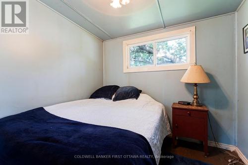127 Rose Mac Drive, Drummond/North Elmsley, ON - Indoor Photo Showing Bedroom