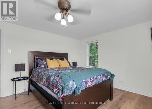 1970 Garrison Road, Fort Erie (Crescent Park), ON - Indoor Photo Showing Bedroom